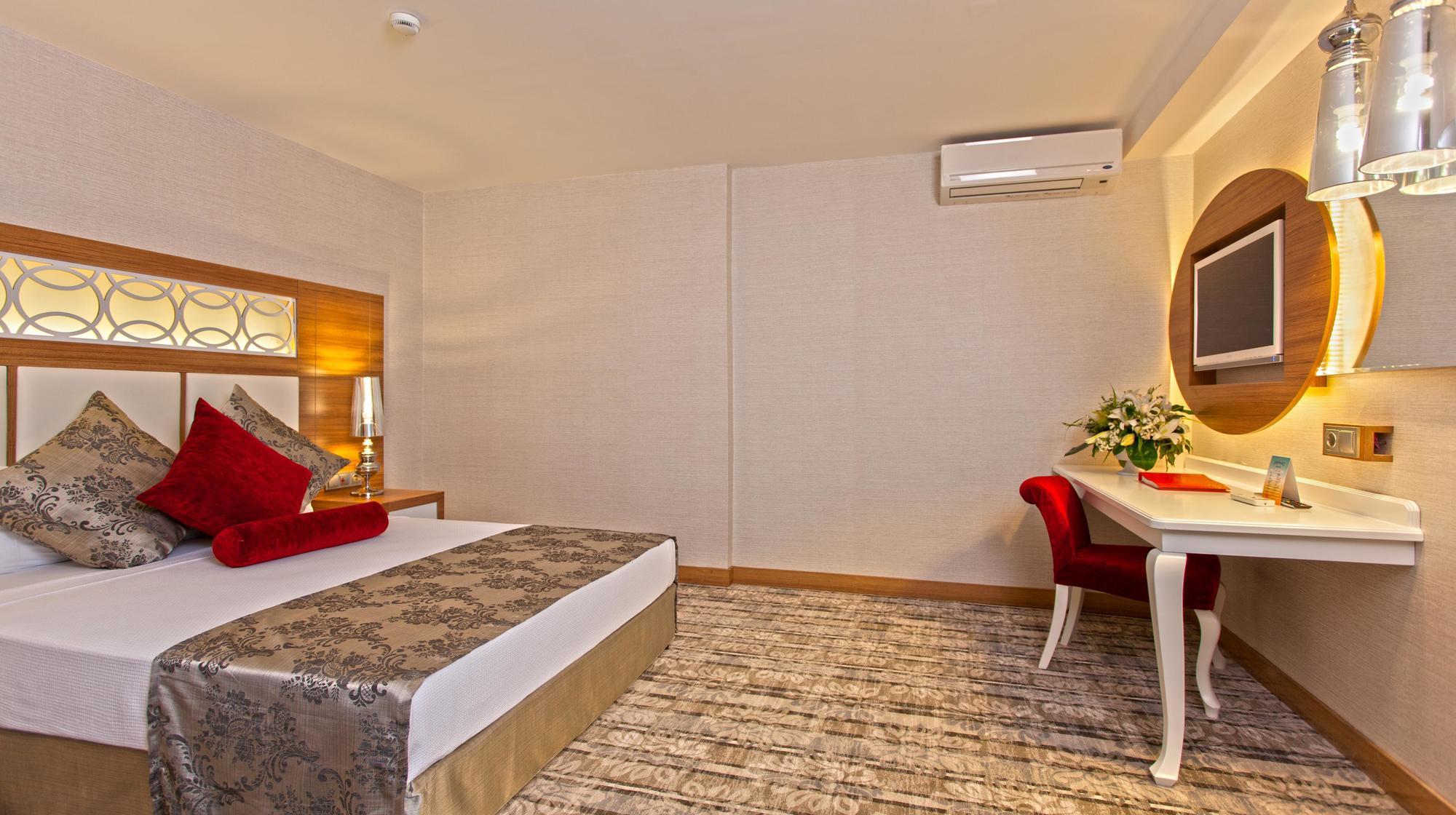 Justiniano Theodora Resort Okurcalar Exterior foto
